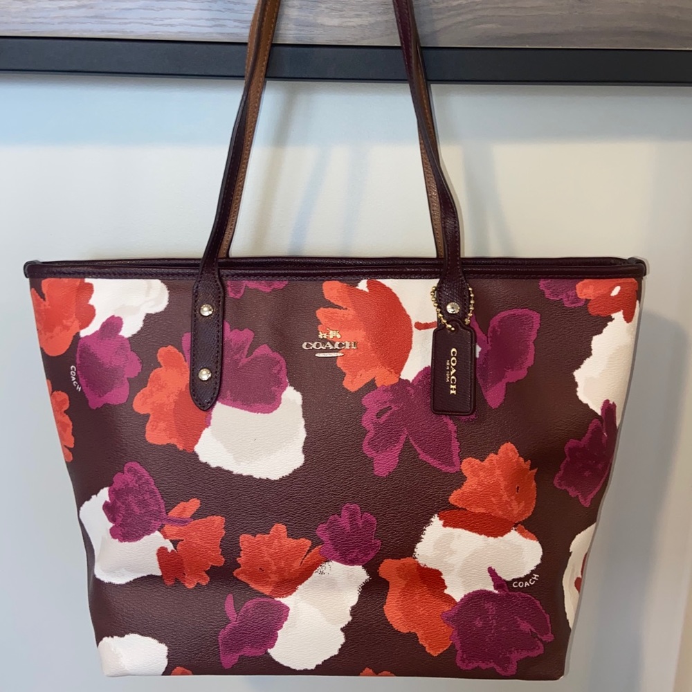Authentic Coach Floral Tote